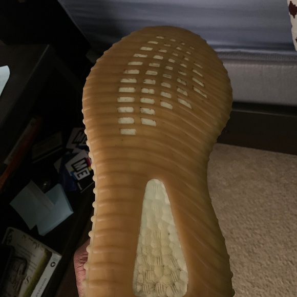 Yeezy 350 V2 Sesame - Picture 8 of 8